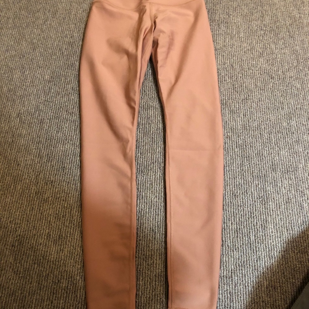 Alo Leggings, brand new, never been worn!